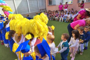 „Добре дошли в света на чудесата“ – откриване на учебната година